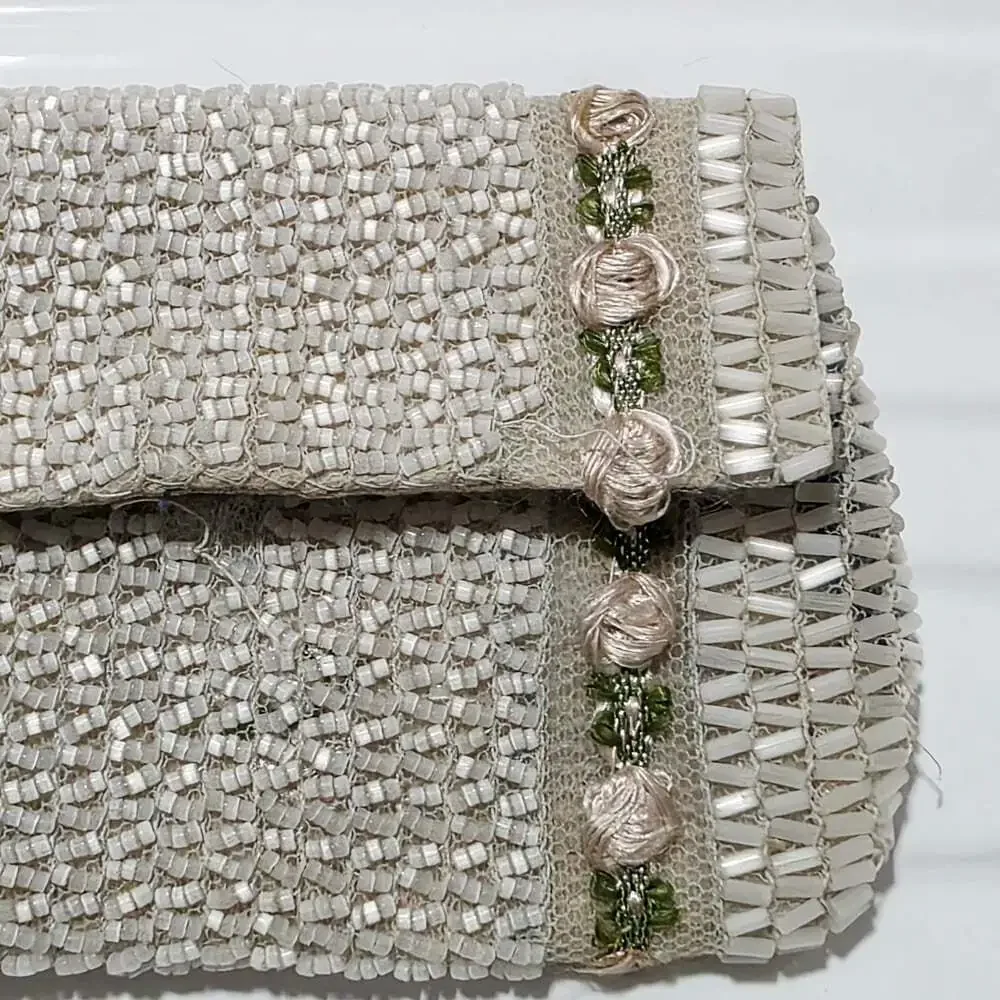 Vintage 1920s Art Deco Woven Beaded Clutch